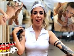 Deutsche Tätowierte daheim gerammelt